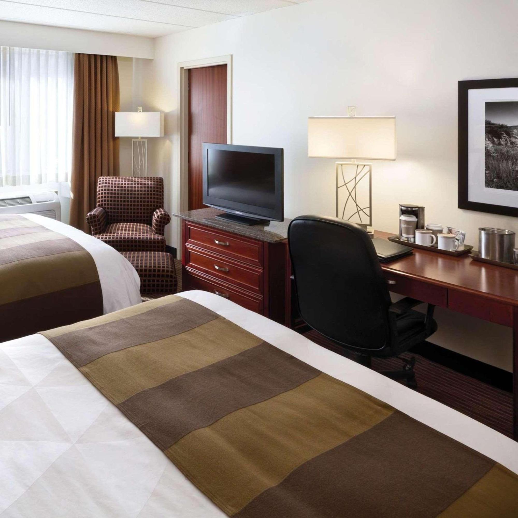 Radisson Hotel บิสมาร์ค ภายนอก รูปภาพ